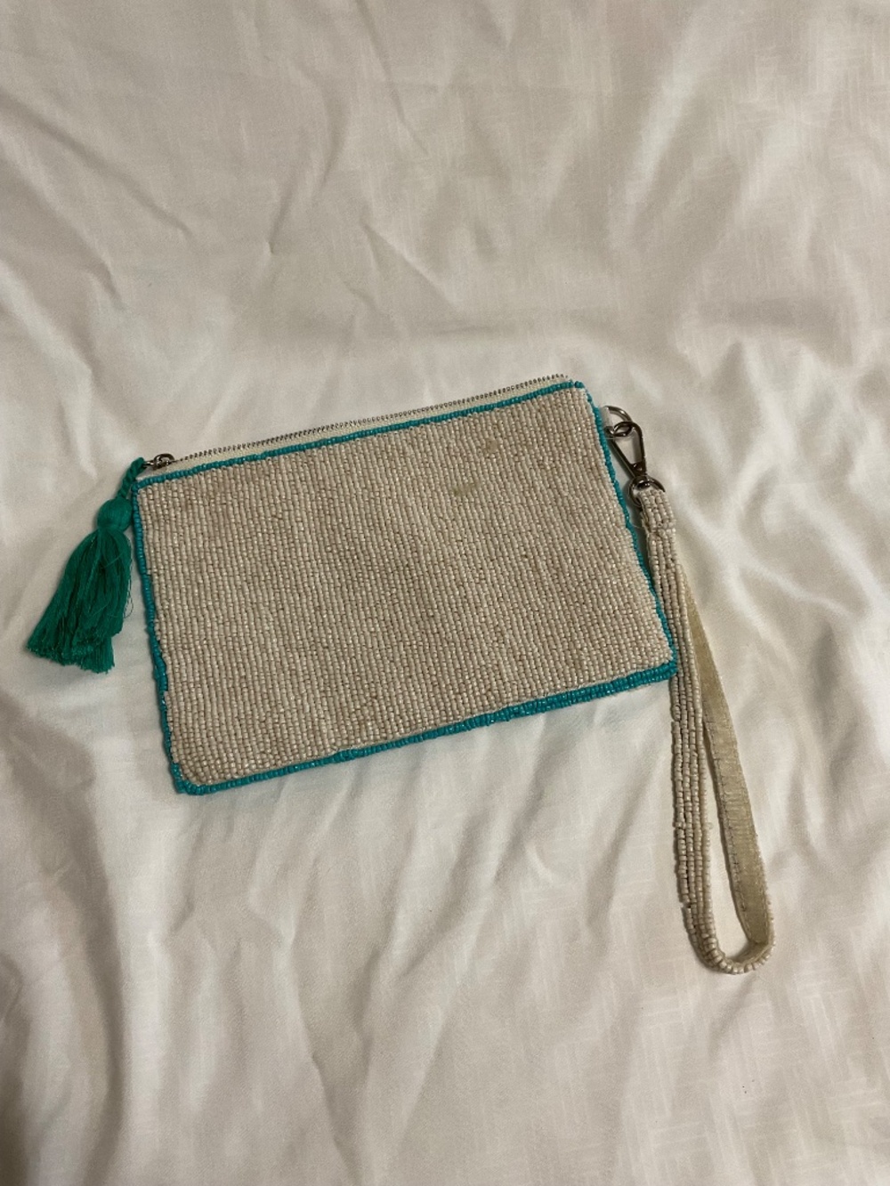 Beaded clutch - Picture 3 of 4